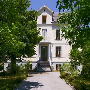 la-villa-illixon.midi-pyreneeshotels.com/